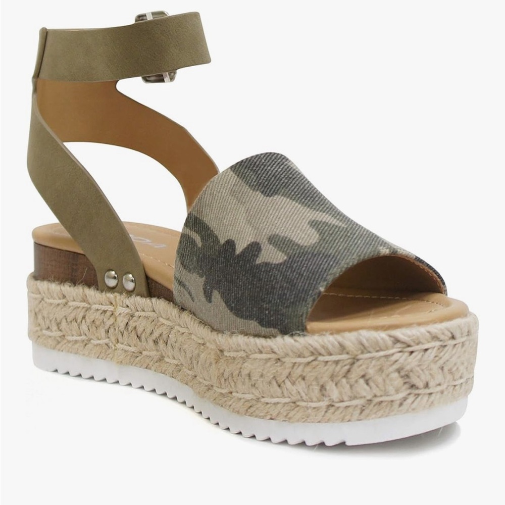 Soda Women's Camouflage Flatform Espadrille Sandals Size 8 never worn - Picture 2 of 8